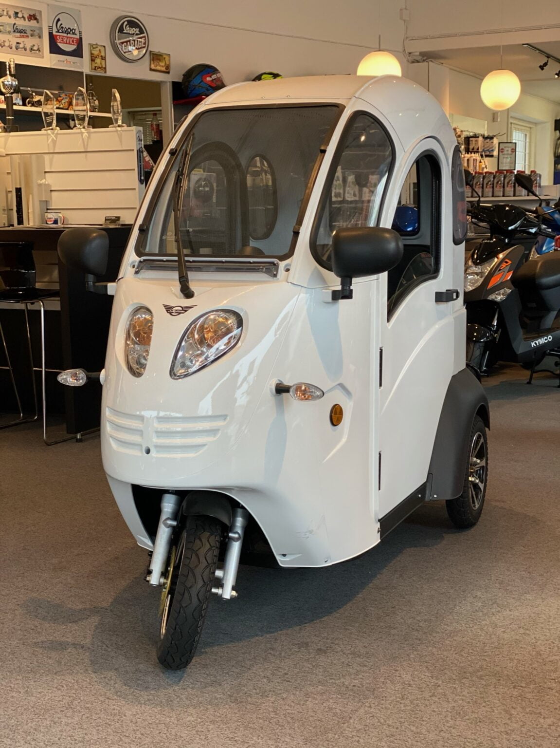 e-force-kabinescooter-30-km-t-matgr-scooter-specialisten